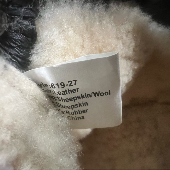 RJ’S FUZZIES by CLOUD 9 Sheepskin Lined Waterproof Leather Boots 10 - Picture 8 of 9